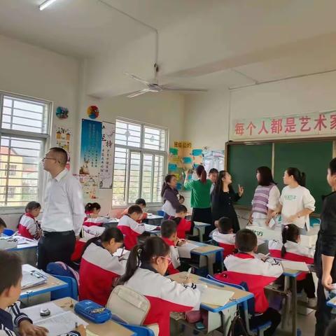 教室布置有“馨”意，班级文化润童心——雷公镇中心小学班级文化布置展示