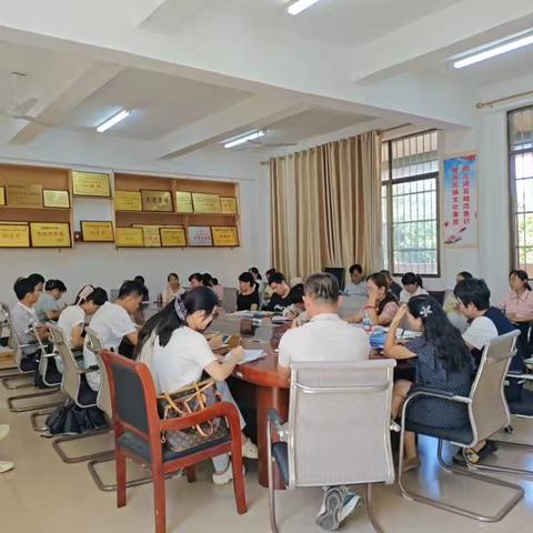 金秋启教研，聚力共前行——调楼中心学校语文组2025年第一次教研活动纪实