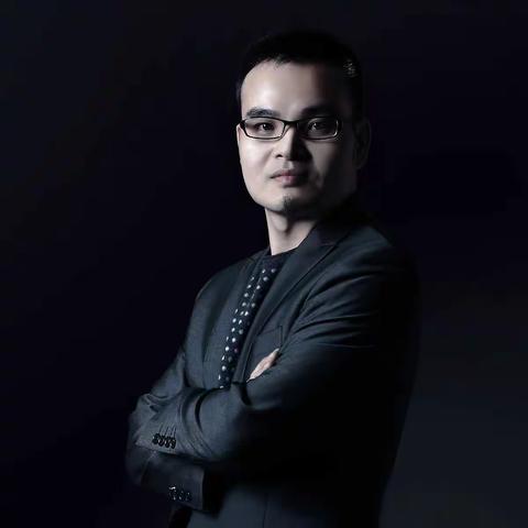 龙昀祐简介（副本）