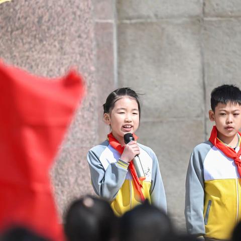 【春阳·向阳立德】绿园区春阳小学“草木菁菁寄哀思·缅怀英烈向阳行”清明节系列活动祭扫——长春解放纪念碑