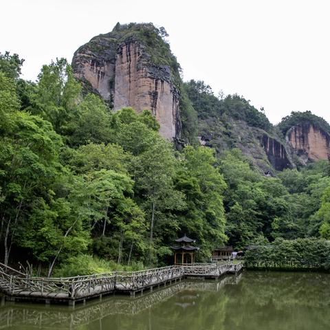 甘露岩寺