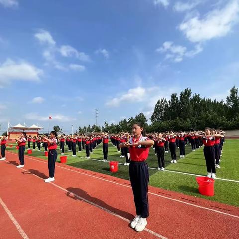 七彩阳光，健康成长——沂南县界湖街道独树中心小学举行阳光大课间比赛活动