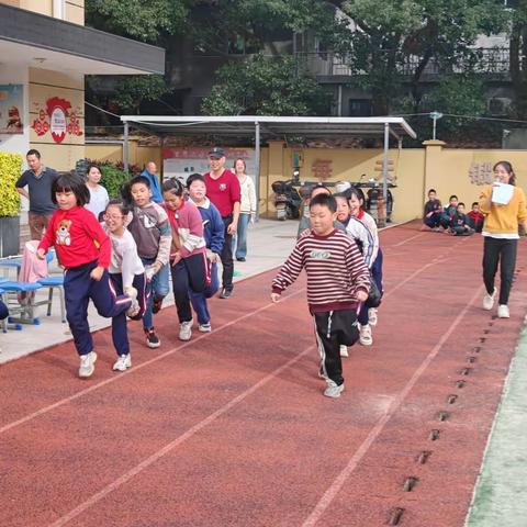 “挥洒激情 放飞梦想 ” ——祥谦禄家小学第七届趣味运动会