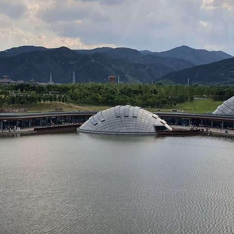 植物园一日游    五六班   苏晋琳