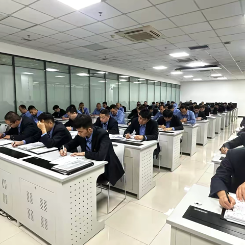 开展货运百日攻坚宣讲 凝聚奋进力量——调度一班党支部