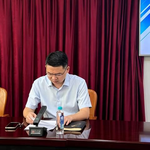 树立和践行正确政绩观 强化风险防控— 集团各党支部开展“国有企业审计常见问题与风险防范”联组学习