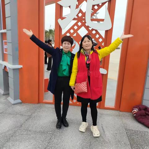 时光里的重逢：2024春同学山口红树林与北海银滩纪行