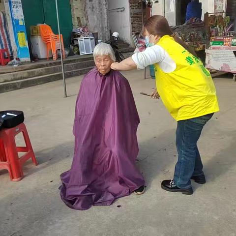 志愿之光：笪桥义工联横岭村委便民服务活动纪实