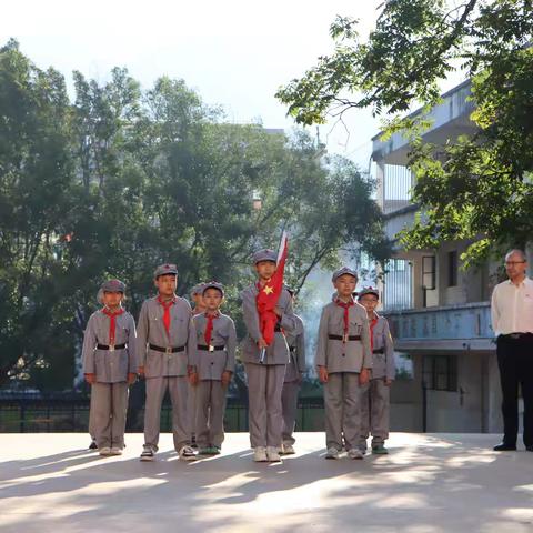 “铭记历史， 吾辈自强”一中国工农红军永胜八一红军小学开展“纪念中国人民抗日战争暨世界反法西斯战争胜利80周年！”活动。