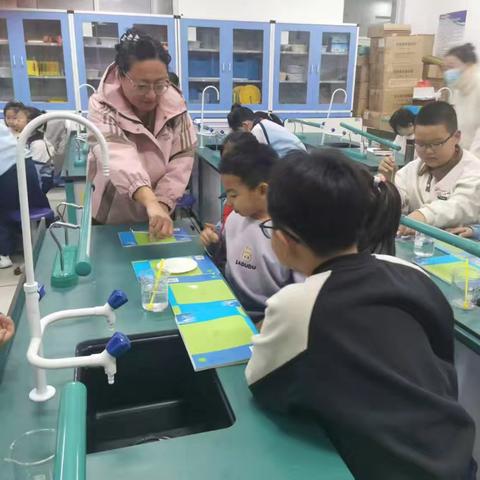 扎实开展课堂教学，培养学生探究能力