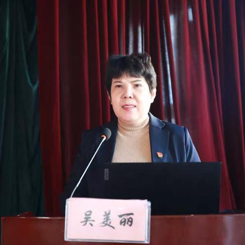 铜川矿务局中心医院2024届实习生“人文护理之光”演讲竞赛暨优秀带教表彰大会圆满成功