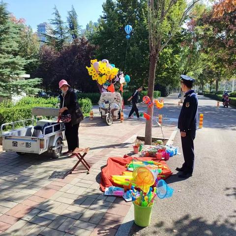 【双节我在岗】长清城管假日不松劲 坚守岗位保障市容环境