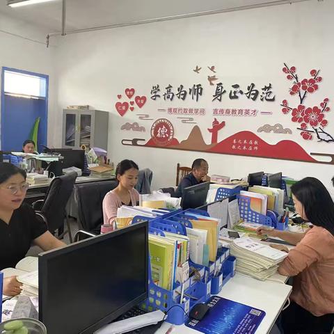 精研细备润无声 集体智慧启真知——宁陵第四实验小学四年级语文集体备课活动