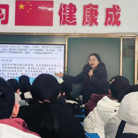 教研引领明方向，听课评课促成长——宁陵县第四实验小学青蓝工程出师课