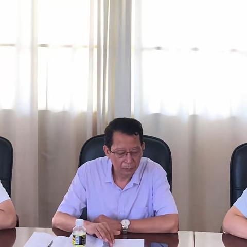 市委政法委督导组到龙华区督导未成年人“护苗”专项行动工作