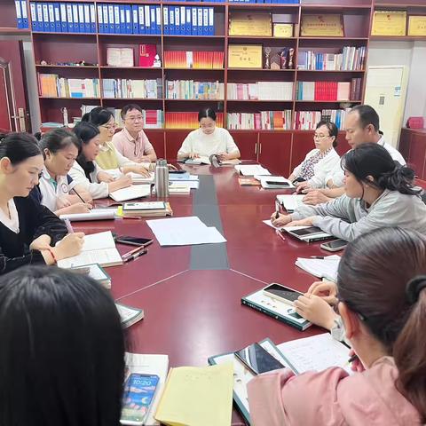 品书问道  精抓后进——毛阳中心学校语文组教研活动