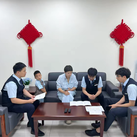 【伊犁分行霍城支行】开展保险培训活动