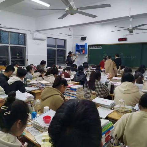 冲刺路上，一路精彩，一路芳华                                           ——  我们的十二时辰