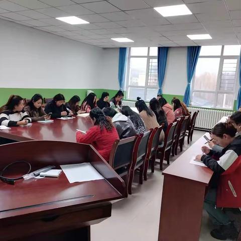 有效沟通抵心扉 蓄力赋能启新程 ——记上新庄镇中心学校学前教育“安吉理念”二级培训活动