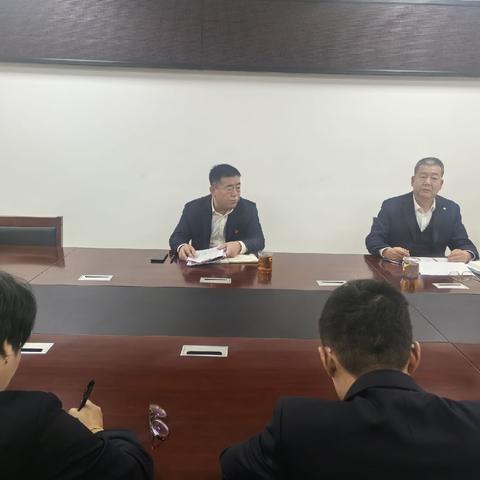 红古支行组织召开岁末年初营销工作推动会