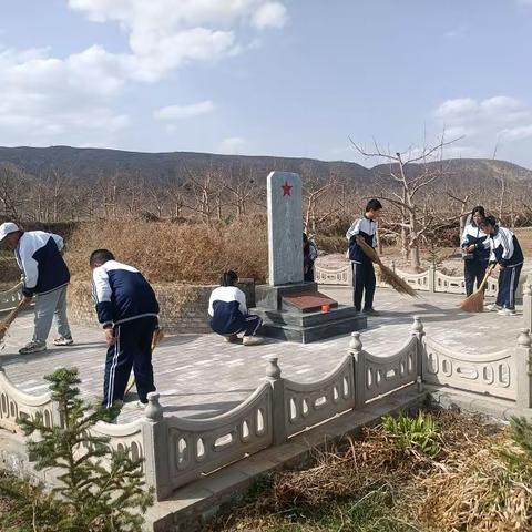 庄浪县李湾中学开展“缅怀革命先烈，赓续红色根脉”清明祭扫活动