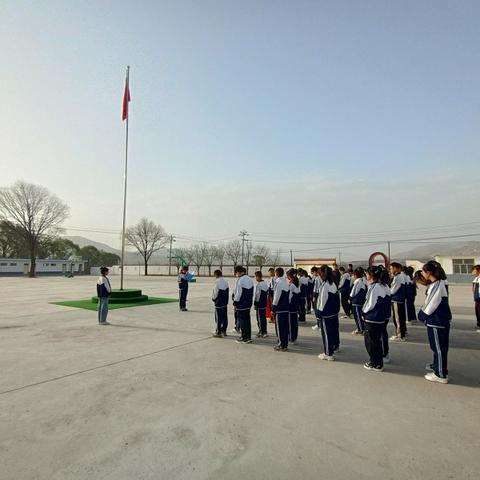 庄浪县李湾中学开展近视防控教育活动