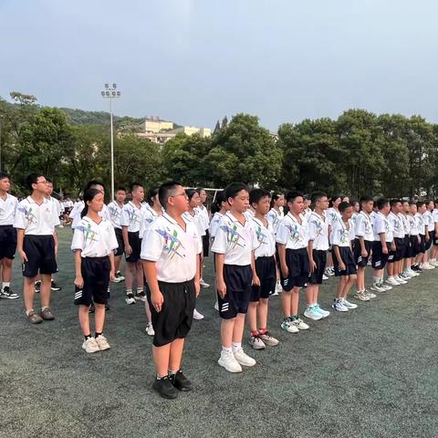 年少有梦，青春有爱——记301班自我管理训练第二天