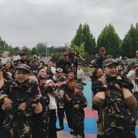 「亲子海陆空 共筑爱国梦」——张汪镇中心幼儿园秋季亲子运动会