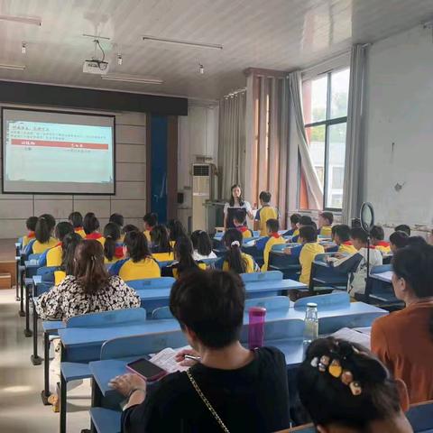 “集”众人智慧 “备”精彩课堂——蕲州实验小学六年级 ﻿语文第五单元集体备课活动