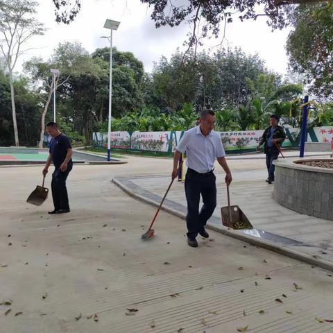 整治卫生环境 构建美丽乡村