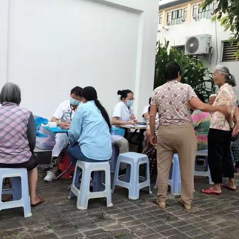 传忠社区联合桂林洋社区卫生服务中心开展老年人体检 ‍ ‍ ‍