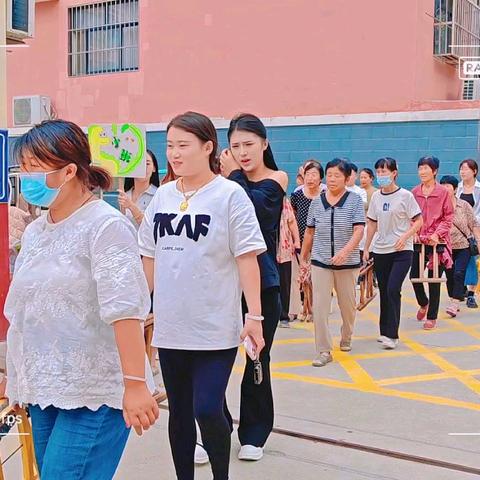 “月满中秋，共话团圆”——道口铺中心校海月幼儿园中秋亲子活动