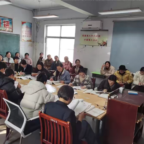 “集”榜样智慧，“备”高效课堂——梁山县韩垓镇初级中学赴梁山县韶华中学学习集体备课先进经验