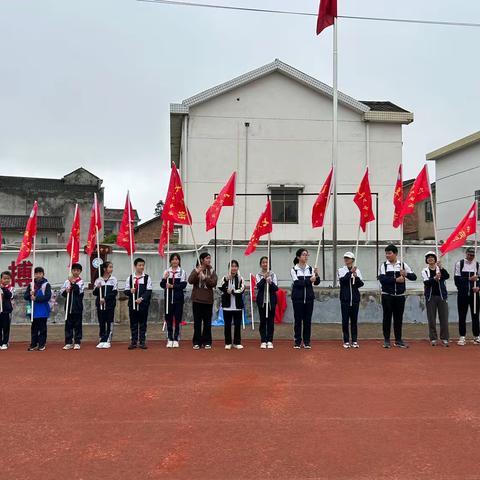 【奋进追梦路 青春励志行】 ——记2023年醴陵市茶山镇汤飞凡中学“我高兴，我不一样”远足活动