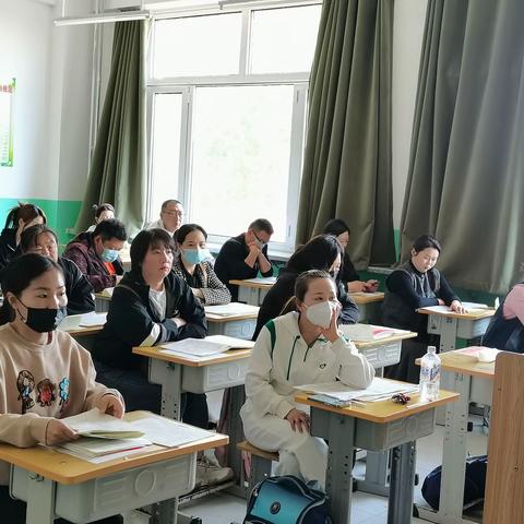 “家校共育，携手童行”雀林院小学 家长会纪实