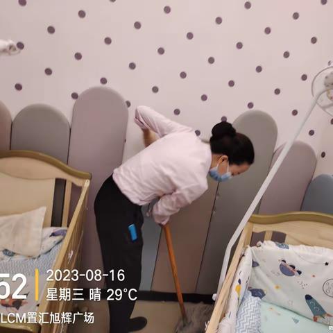 2023/8/16 严姗姗 张德文 母婴室打扫完毕