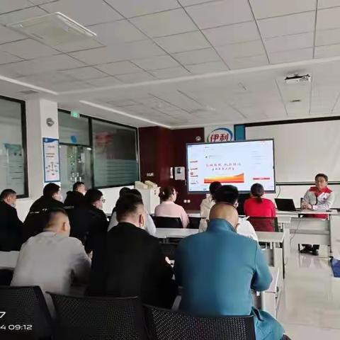 “玫城有我 救在身边”生命教育大讲堂走进济南伊利乳业有限责任公司