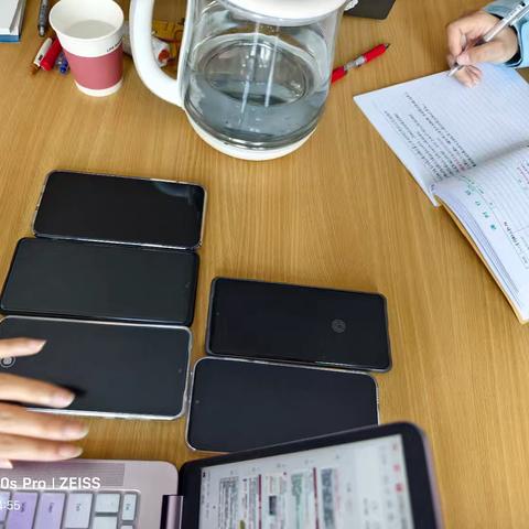 精研逻辑思维 共筑高效课堂——高二政治备课组集体备课活动纪实