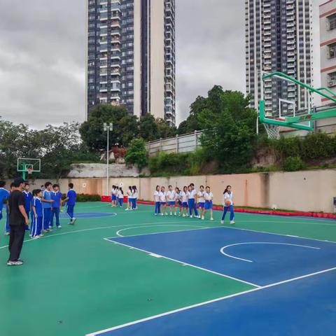 篮下争锋显身手 电波探秘载誉归——中大附六年级第十九周活动小记