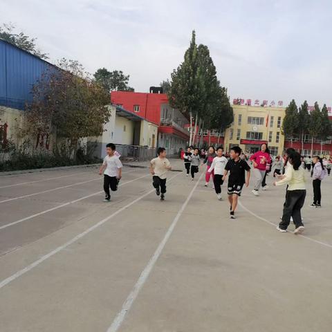 东静庵北街小学秋季田径运动会