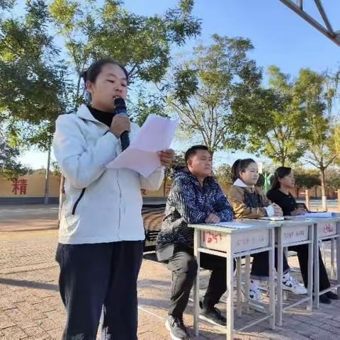 家校共建   携手前行——下河中学组织召开七年级家长会