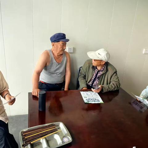 西李家村开展“分类齐参与，低碳新时尚”垃圾分类宣传活动