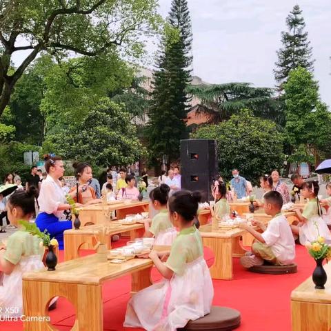 活泼🉐天真、舞台上🌸艺起绽放💖艺起成长✨