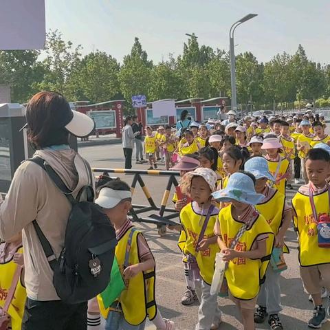 初探小学，幼见美好——财富新城幼儿园幼小衔接之参观垦利区第三实验小学