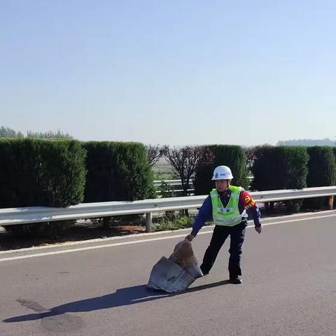 高速公路“清道夫”上线了