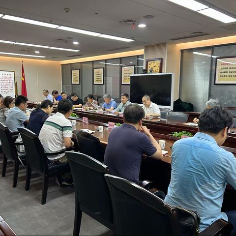 市市场监管局组织召开“积极推动专利转化运用”座谈会，研究制定《西安市加快推进专利转化运用实施意见》