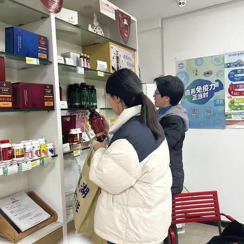 沣镐东路社区开展食品安全检查｜守护居民舌尖上的安全