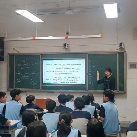 “英”研促教  “语”研同行 --- 占城镇中心学校英语组青年教师听评课活动