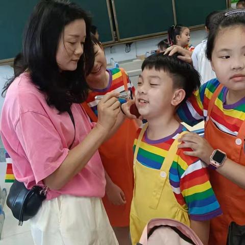 童心童趣，撒欢六一 明德麓谷学校X2202班