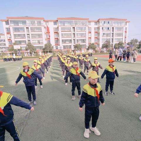 浩然正气，后生可畏——临沂益民实验小学北校区“大课间展演”活动取得圆满成功